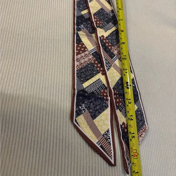 Multi-Styling Printed Fabric Strap - Picture 4 of 8
